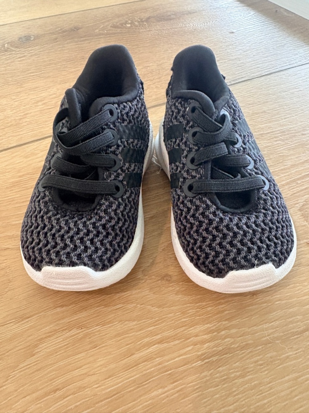 Adidas Baby Black Knit Athletic Shoes with White Sole size 3k